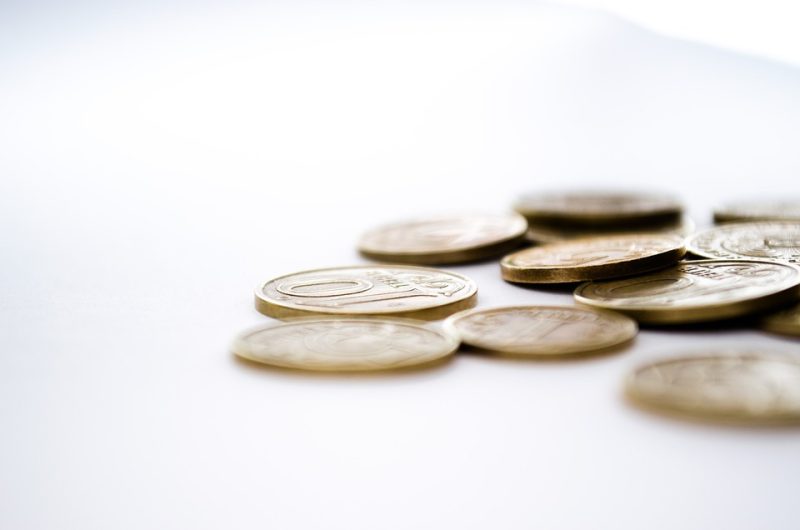 Smart Investing in a Volatile Market: Tips for Uncertain Times Smart Investing in a Volatile Market: Tips for Uncertain Times